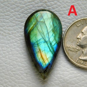 Lote de atacado de labradorita, lote de cabochão de labradorita natural, cabochão de cura com mistura de labradorita de vários fogos e formato e tamanho, lote de pedras preciosas soltas