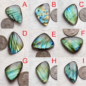 Cabochão de Labradorita Natural! Labradorita Multi-Fogo! Labradorita Azul! Formato Elegante! Joias de Prata! Pingente de Colar! Pedra para Fazer