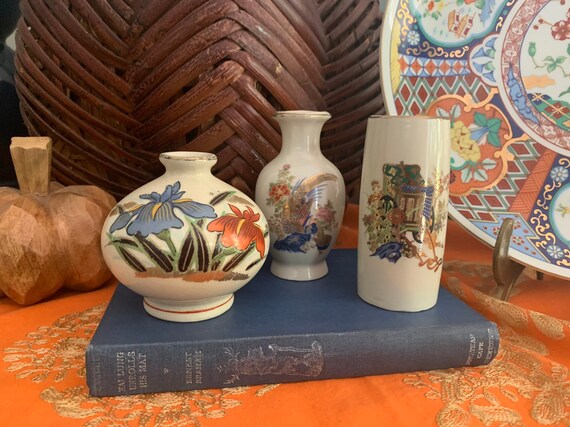 Vintage Set Of Three Small Japanese Vases Etsy