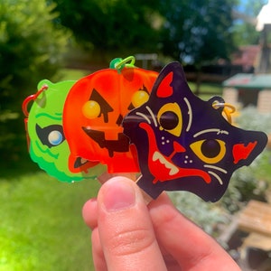 SPOOKSICLES! horror themed popsicle charm keychains