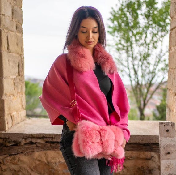 Luxury Fuchsia Shawl With Faux Fur Trim Elegant Women's Winter