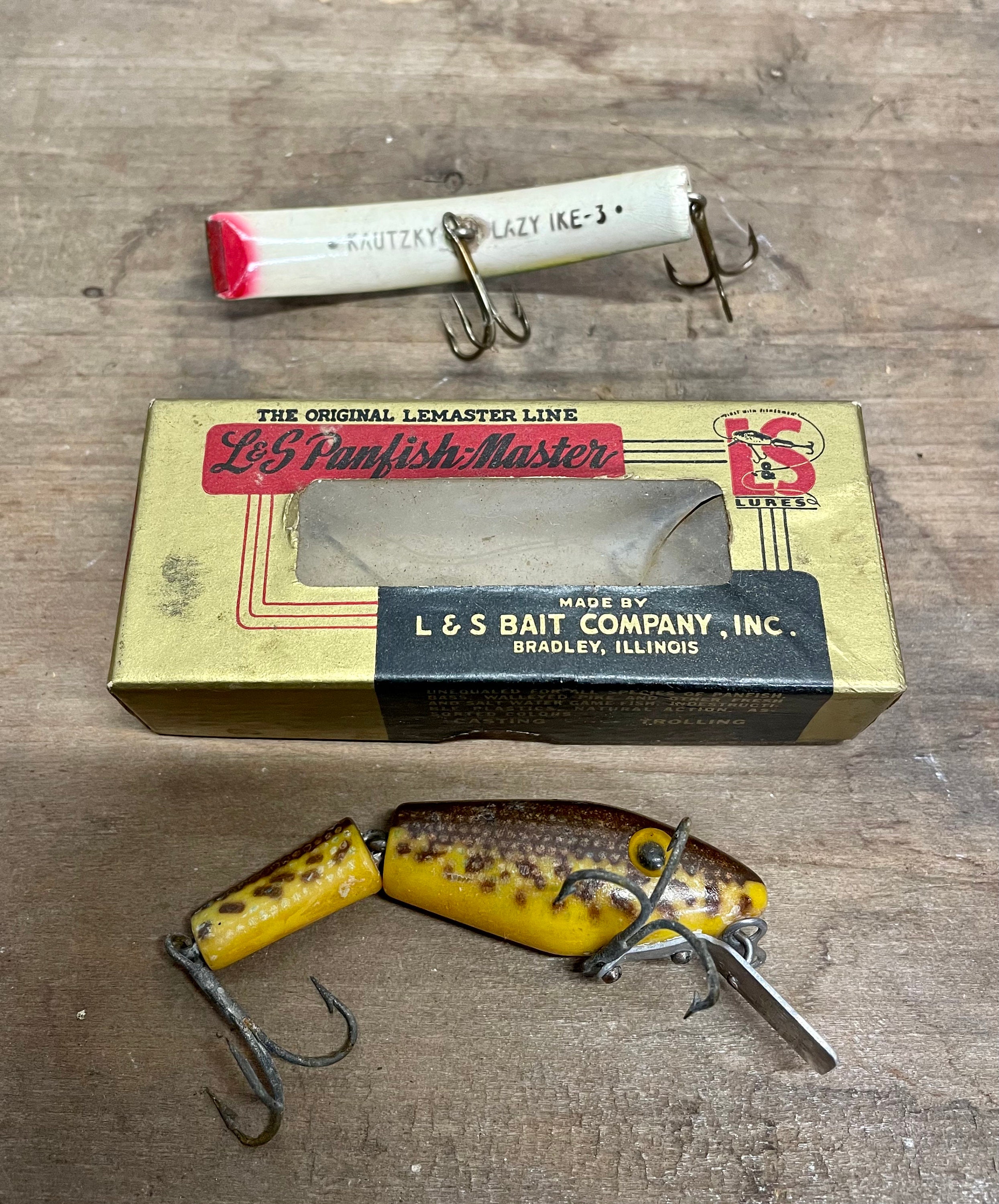 Fishing lures incl vintage jointed L&S