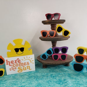 SUNGLASSES, SUN and SUMMER Signs | Wooden | Tiered Tray Decor | Farmhouse | Beach | Shelf Sitter | Ocean | Bowl Filler | Sunshine | Pool