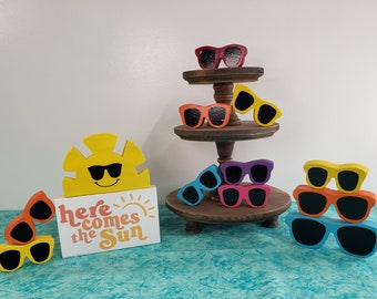 SUNGLASSES, SUN and SUMMER Signs | Wooden | Tiered Tray Decor | Farmhouse | Beach | Shelf Sitter | Ocean | Bowl Filler | Sunshine | Pool