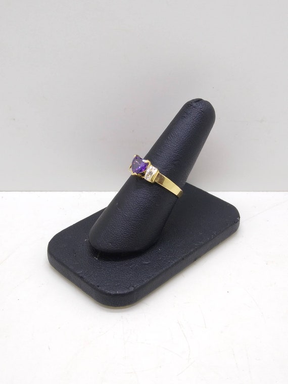10k Gold Diamond & Amethyst Heart Ring  Size 7.5 … - image 3