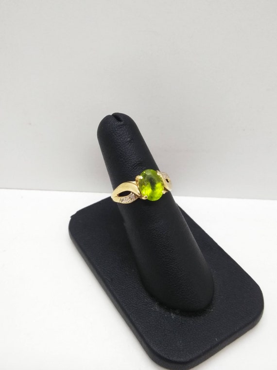 10k Gold Diamond & Peridot Ring  Size 6  Solid 10… - image 1