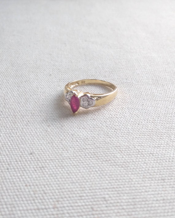 14k Gold Diamond & Marquise Ruby Ring  Size 7  So… - image 3