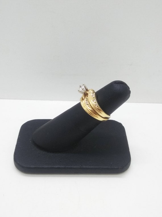 14k Gold Vintage Diamond Wedding Ring Set  Size 4… - image 3
