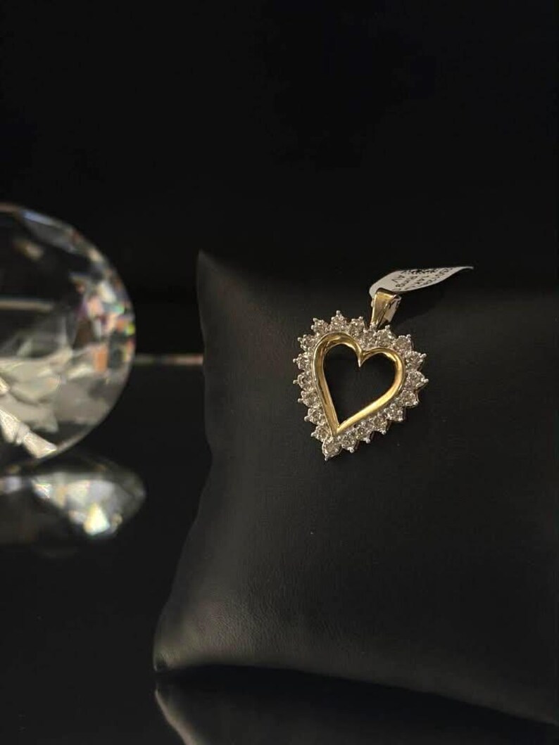 OPEN HEART NECKLACE main image 0