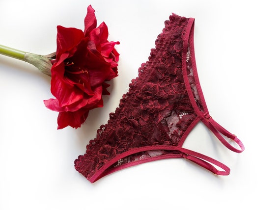 Pantalón sin entrepierna de encaje rojo para una mujer bragas | Etsy México