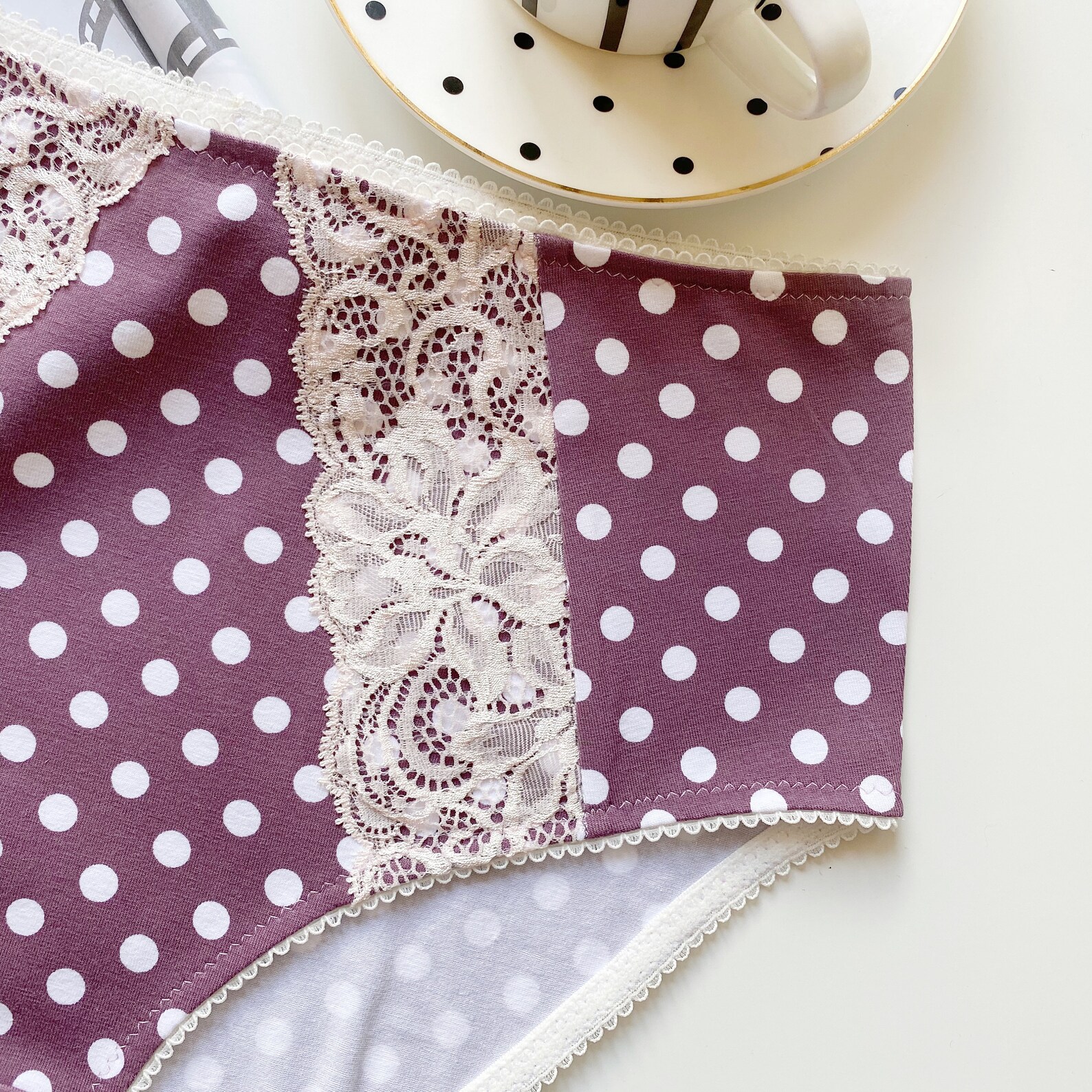 Highwaisted Hipster Style Panties With Polka Dots for the Women