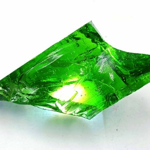 Péridot brut !! 100-120 carats Pierres précieuses naturelles non coupées certifiées brutes provenant de pierres précieuses pakistanaises Offre fraîche de qualité supérieure !!
