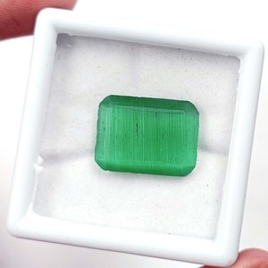 14.10 Ct Certified Natural Colombian Green Emerald Stone Faceted Emerald Cut Would be Perfect for Unique Gift or Jewellery Setting GRW