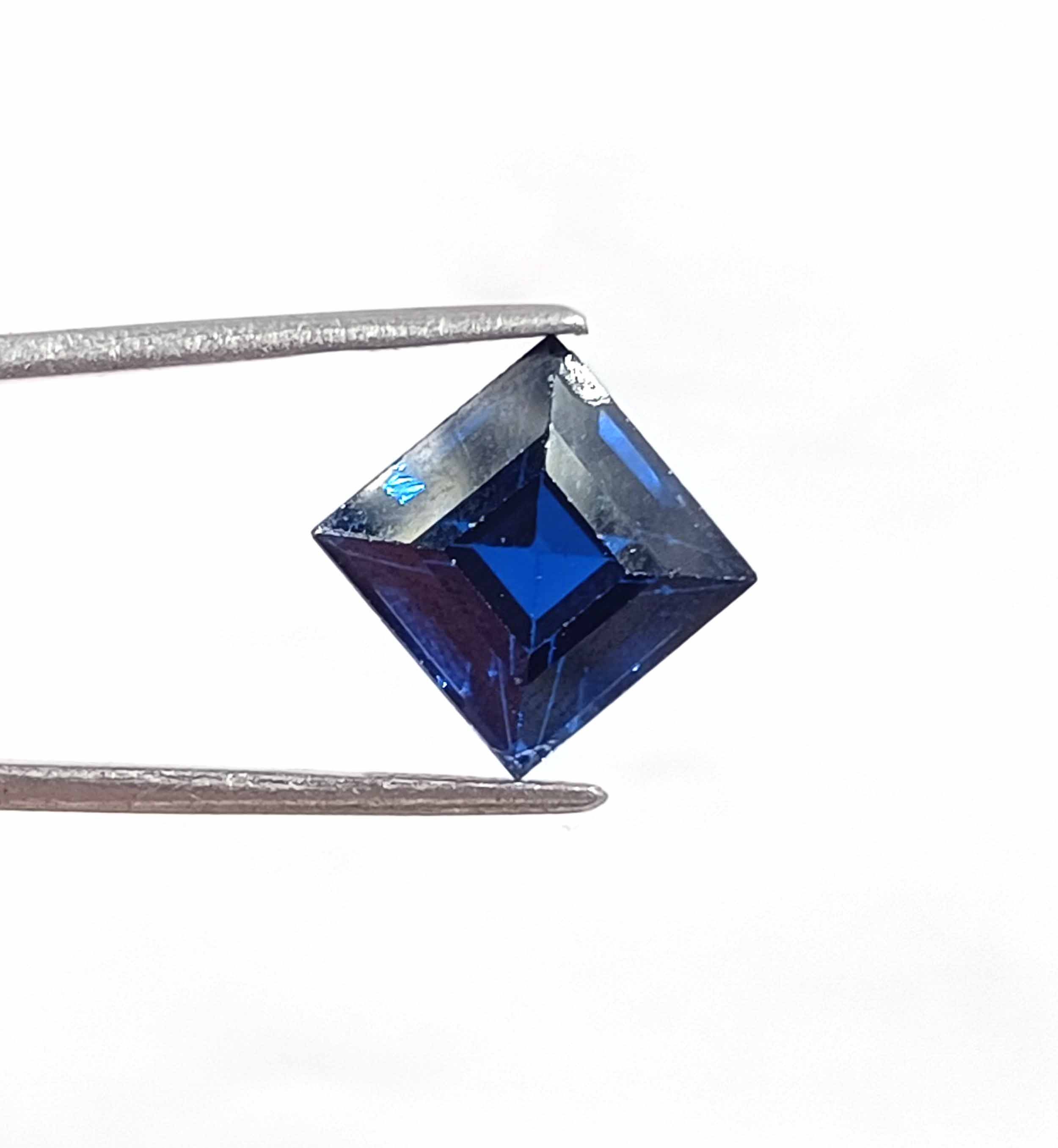 Saphir Bleu Naturel Pierre Précieuse Loose 8 À 10 Ct Certifié Taille Saphir Bleu Naturel Pierre Précieuse Loose 8 À 10 Ct Certifié Taille