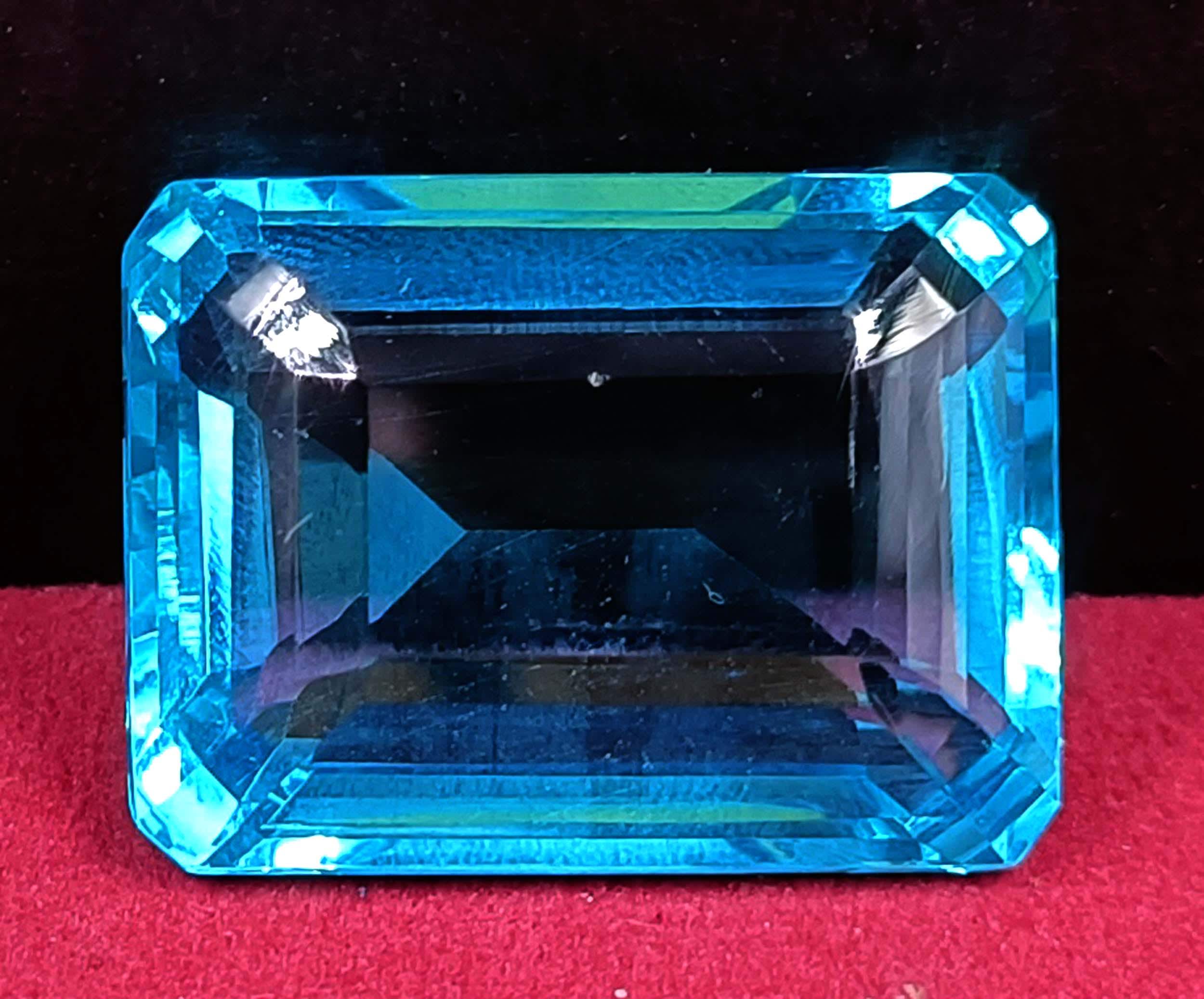 Aigue-marine Naturelle Bleue De Madagascar - 4,40 Carats - Taille émeraude - Excellente Qualité - Sans Traitement