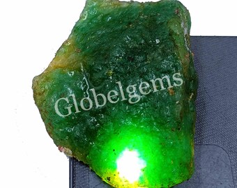 Émeraude Brute Colombienne énorme - 887,85 Carats - Pierre Précieuse Naturelle Non Traitée