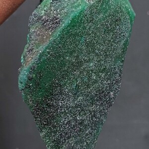 337.85 Carat Certified Natural Green Emerald Rough 82x36x34 mm High-Class Quality From Brazilian Loose Gemstone Raw Healing Earth-Mined OKJ