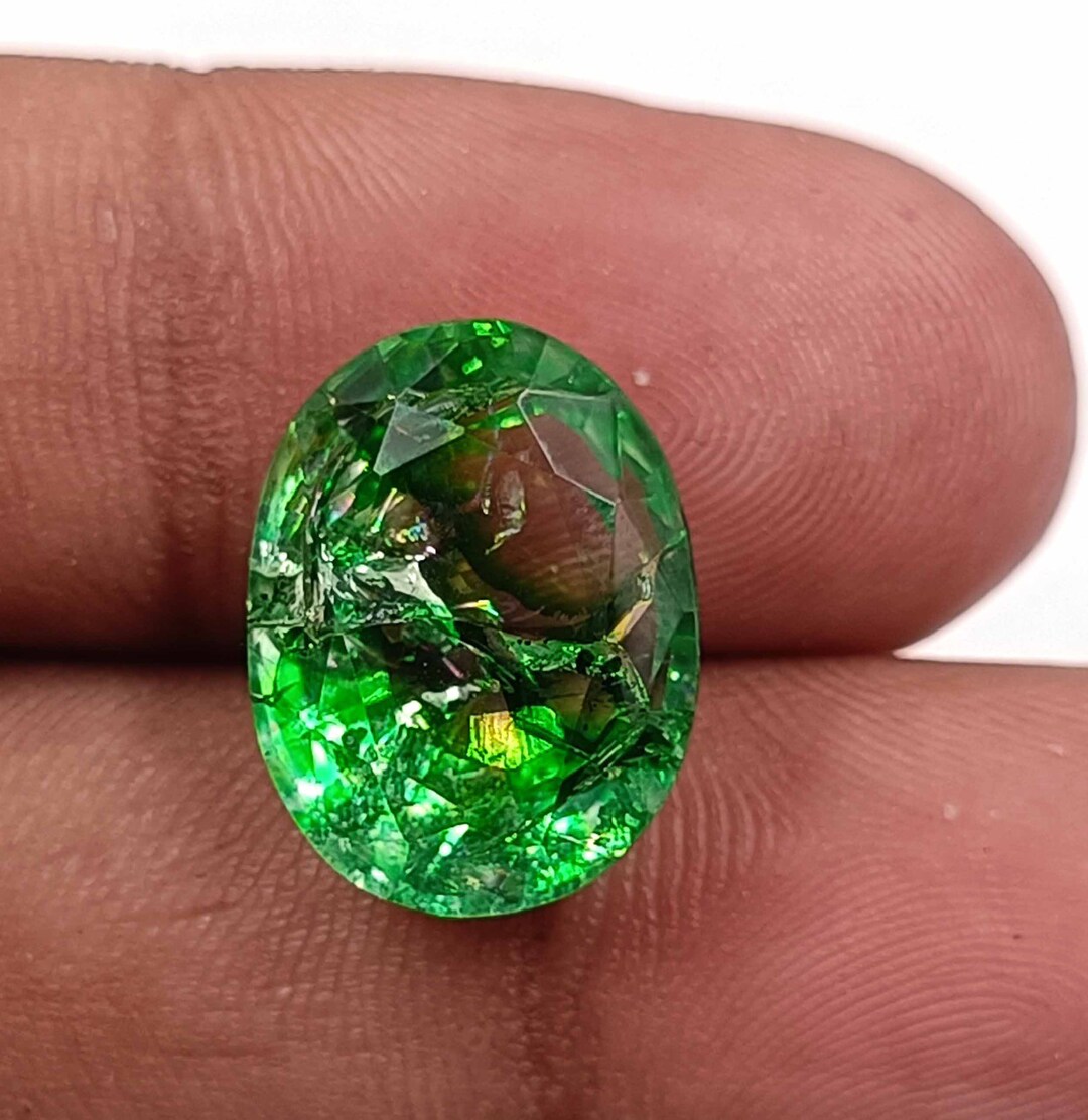 Emerald 10.50-10.80 Ct Unique Quality Natural Green Emerald