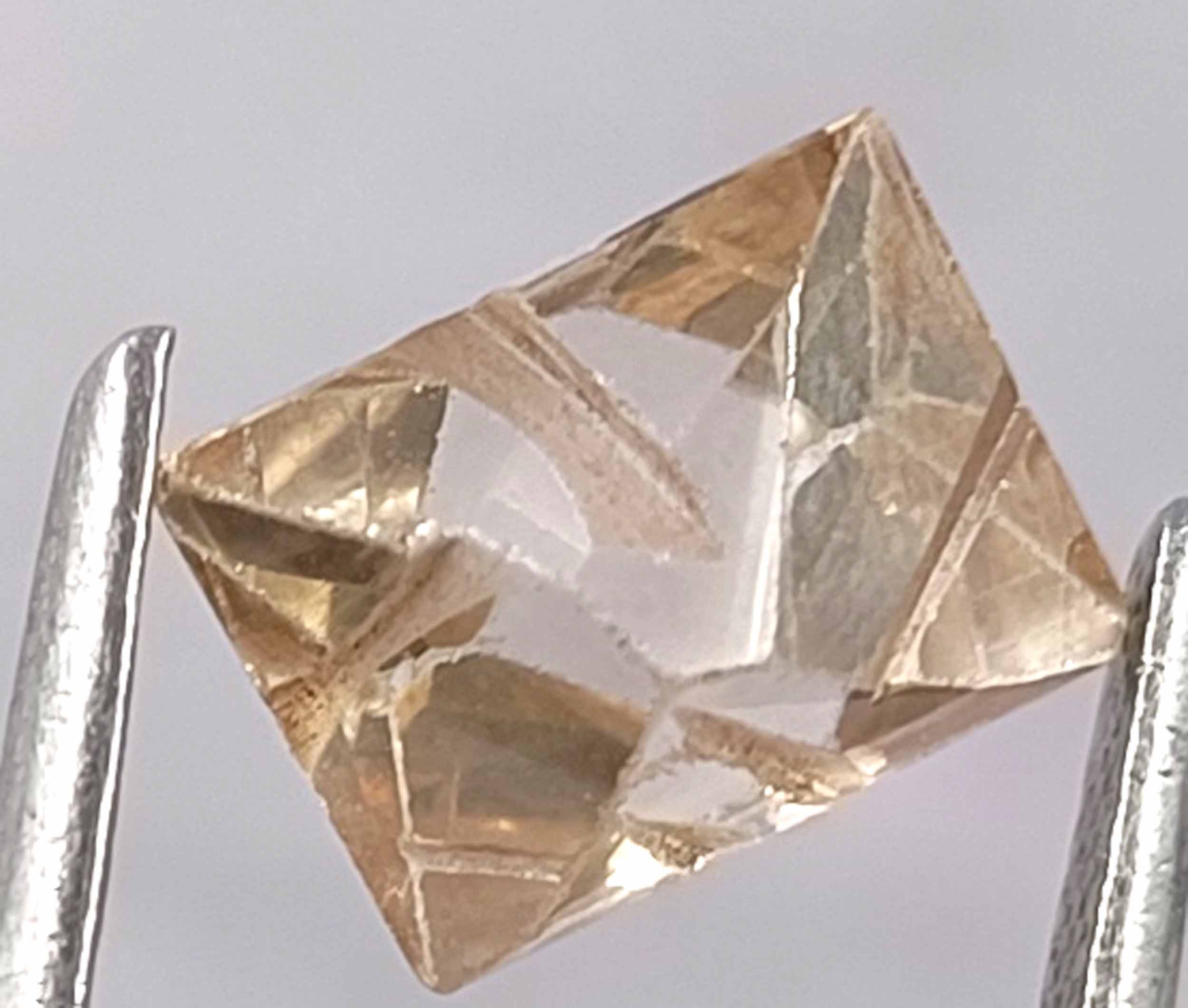 Diamant Naturel En Forme De Cœur – 1,00-1,24 Ct, Couleur D, Pureté VVS1, Certificat GDL
