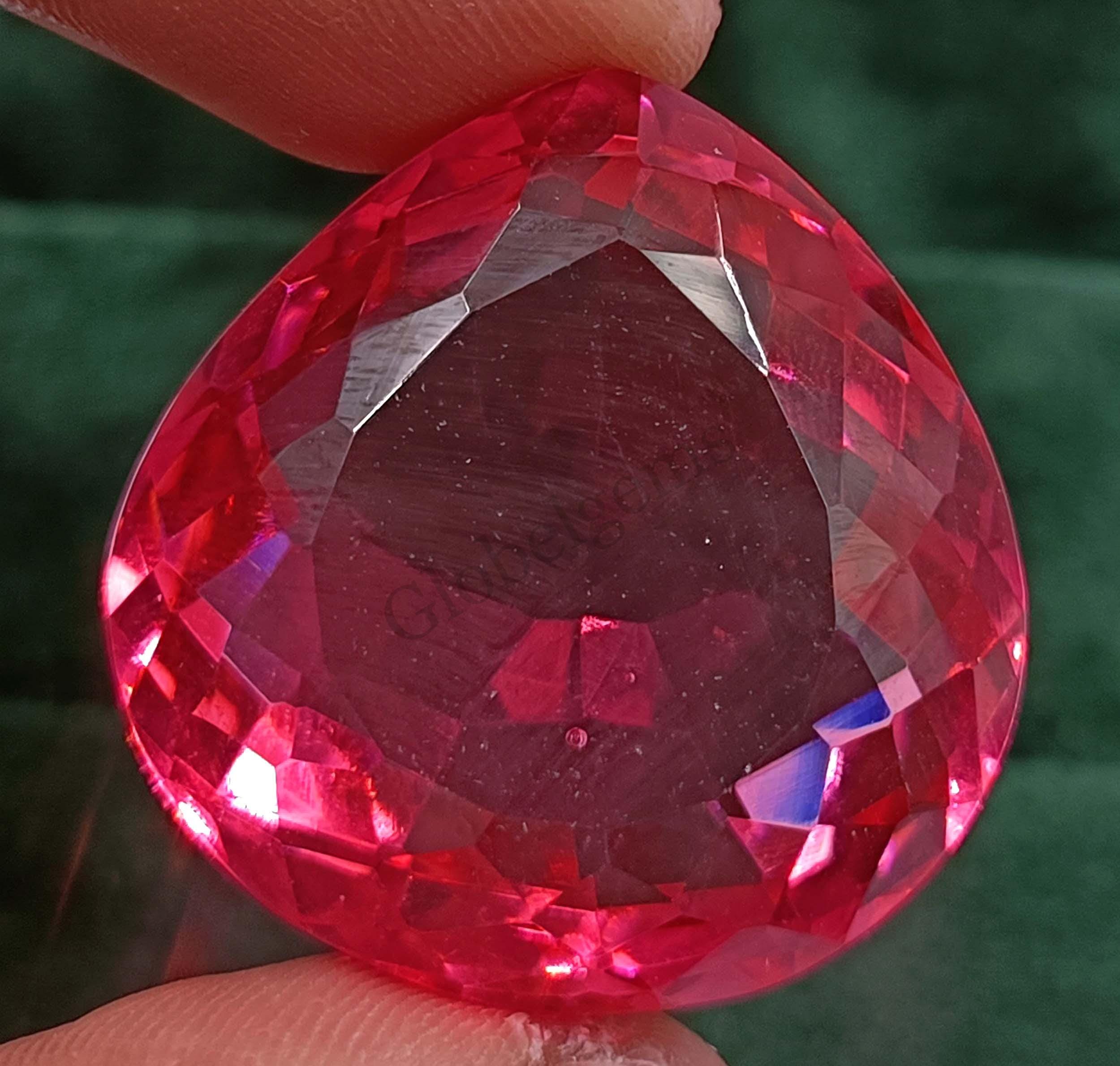 ✨Jewérart 宝石絵画✨　天然ルビー　サファイア　ヒスイ　ペリドット他 美しい黄緑色の宝石 ポジティブ 太陽の石 希望 勇気 知恵 ✨Jewérart