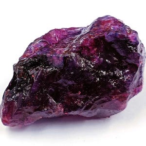 Natural  Purple Alexandrite Raw A One Quality  240 Ct Certified From Russia Rough Shape Sparkling 5AJE