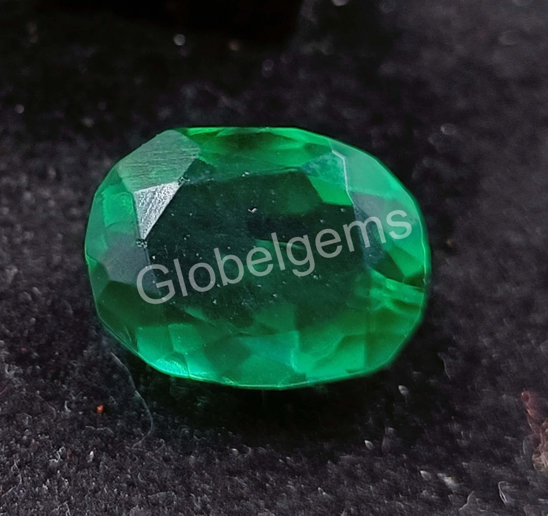 Émeraude Naturelle De Colombie 1,15 Carats - Vert Vif, Pureté Exceptionnelle - Certifiée GIA