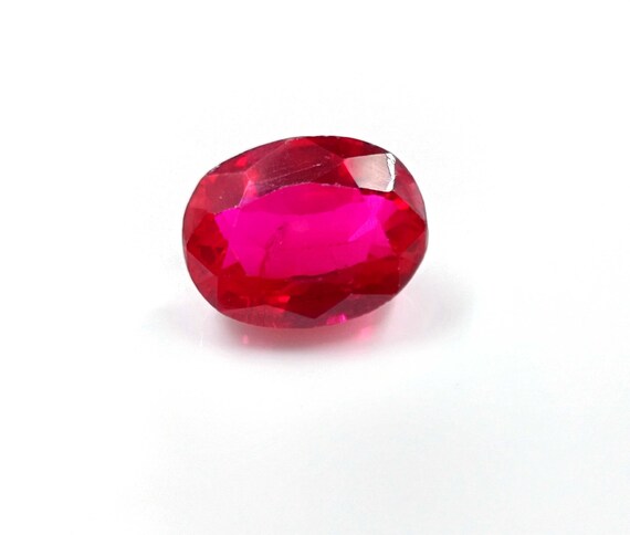 Rubis Naturel De Birmanie 1.85 Carats - Taille Ovale Excellente - Pierre Jamais Montée - Occasion