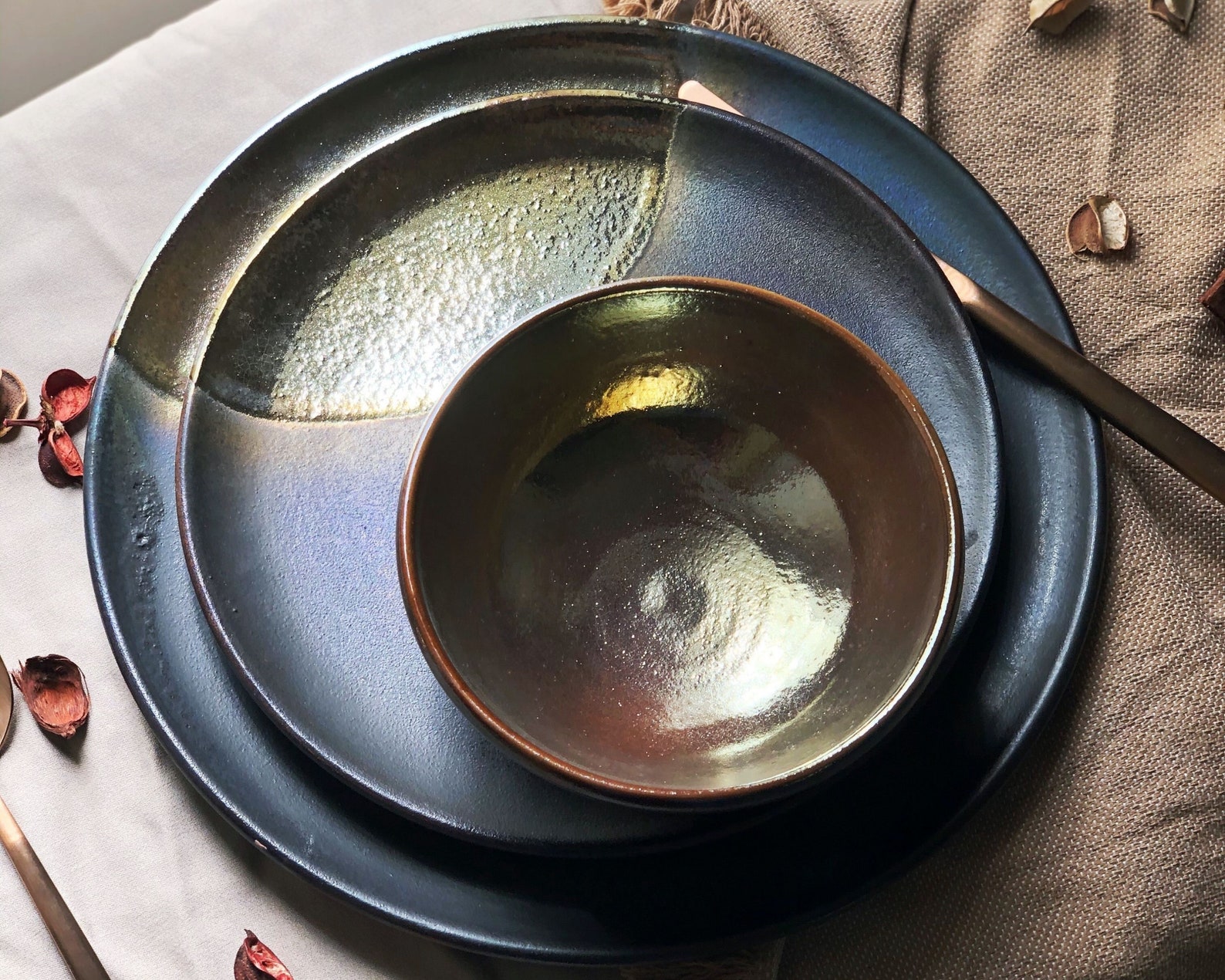 Matt Black Dinner Set with Shimmering Gold/Silver & subtle Etsy