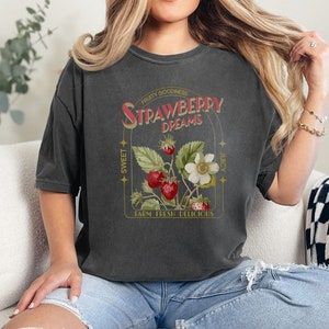 Comfort Colors® Strawberry Dreams Tshirt,Inspired Strawberry Shirt,Vintage Strawberry Shirt,Strawberry Gifts For Fruit Lovers,Strawberry Tee