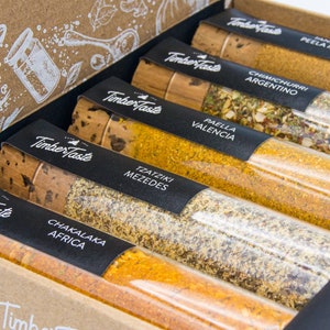 Gewürze aus aller Welt - Geschenkset für Frauen I Edle Gewürzmischungen mit Rezepten in natürlicher Geschenkverpackung