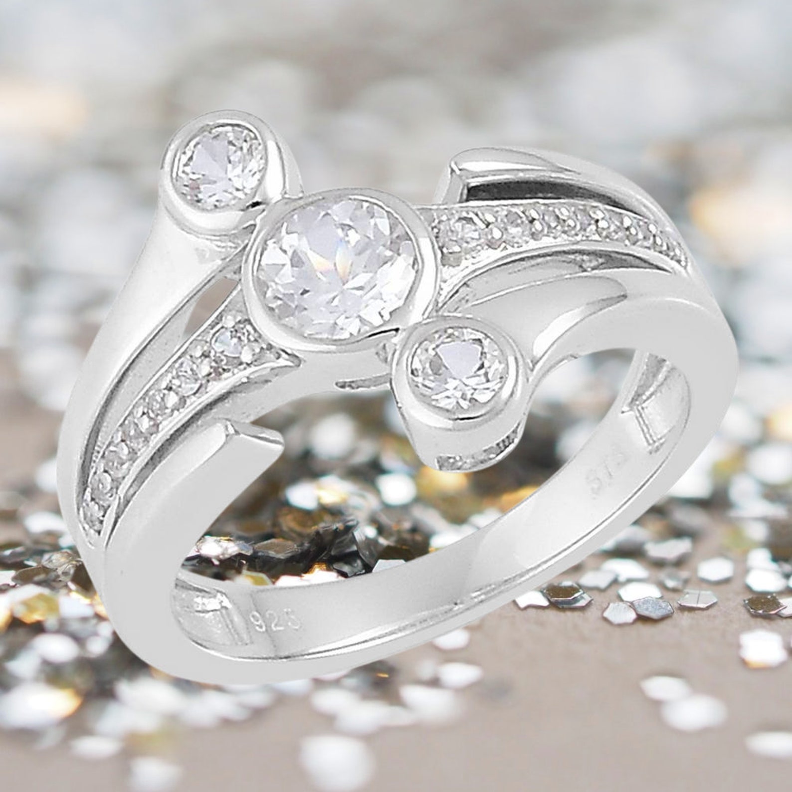 Anillo de compromiso clásico de zafiro blanco anillo de Etsy