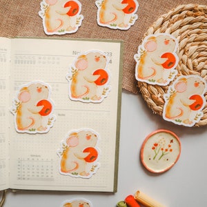 Vinyl Sticker Flake - Berry Mouse | Bujo Sticker, Planner Sticker, Scrapbook Sticker, Herbst Sticker, Charakter Sticker, Tier Sticker