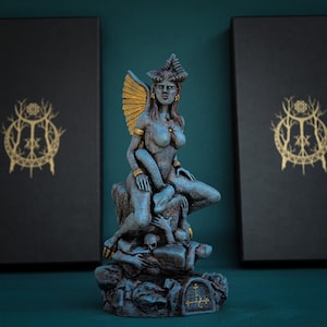 Lilith Statue: Occult Altar Figurine, Dark Decor (9.05'')