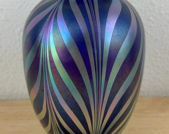 Fenton Art Glass Vase Dave Fetty Pulled Favrene Feather Iridescent 2002