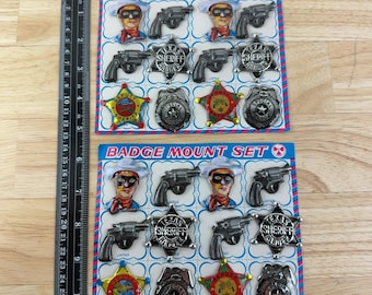 Vintage Badge Mount Set Western Cowboy Sheriff Ranger Pin-Back Toy 2-Pack
