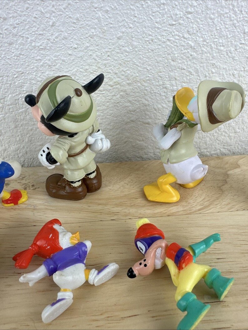 Disney Mickey Mouse Safari / Duck Tales PVC Figure Mixed Lot Darkwing Animal image 8