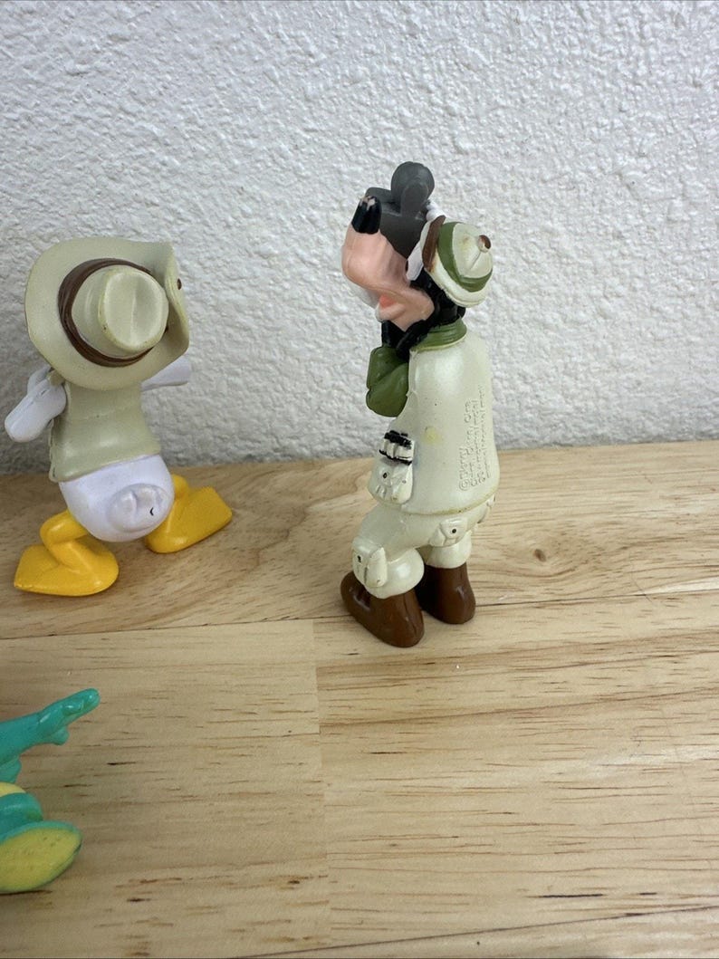 Disney Mickey Mouse Safari / Duck Tales PVC Figure Mixed Lot Darkwing Animal image 9