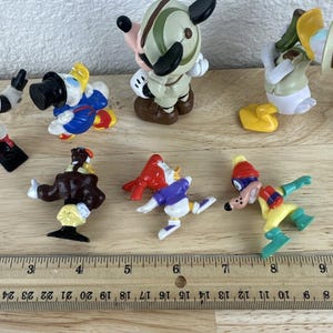 Disney Mickey Mouse Safari / Duck Tales PVC Figure Mixed Lot Darkwing Animal image 6