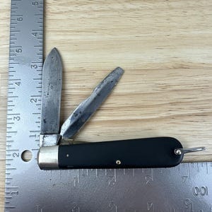 Camillus Pocket Knife New York USA Electrician Folding Blades 229
