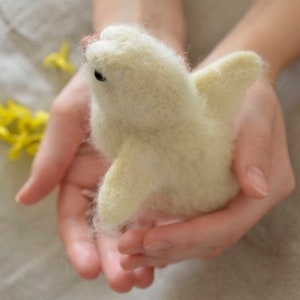 Chicken art doll, Realistic Hen Spring decoration