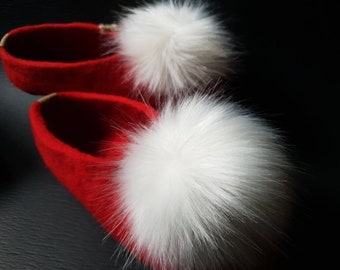 Red wool slippers with White pompoms, Christmas photo props accessory, Ready to Gift in Eu Women 38/39 size