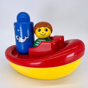 Very rare LEGO PRIMO Original Set #2098 &quot;Bathtime Boat&quot; aka &quot;Tug Boat Tommy&quot;, Year 1997, Vintage Lego Bath Toy