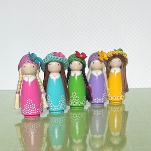 Flower Peg Doll Girl/Hand-Painted 2” Peg Doll/Magical Peg Doll Friend/Flower Fairy Doll/Imaginative Play/Unique Doll/Dollhouse/Keepsake Doll
