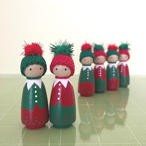 Hand-Painted Christmas Peg Doll Elves: Holiday Decor Figurines - Set of 2