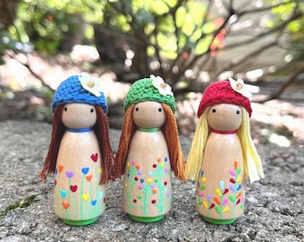Hand-Painted Summer Flower Peg Doll with Crocheted Hat: 2" Collectible Keepsake