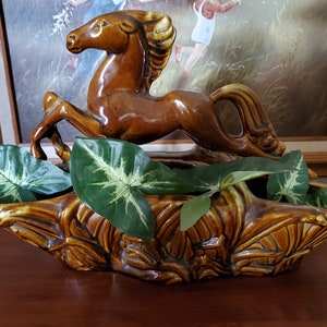 Stallion Light Planter