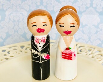 Wedding Cake Topper, Bride and Groom Peg Dolls, Cute Wedding Decor, Wedding Shower, Custom Peg Doll Family, Wedding Gifts, 5th Anniversary