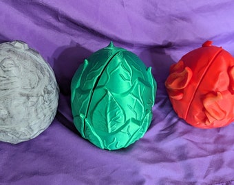 Ovos de dragão com filhotes