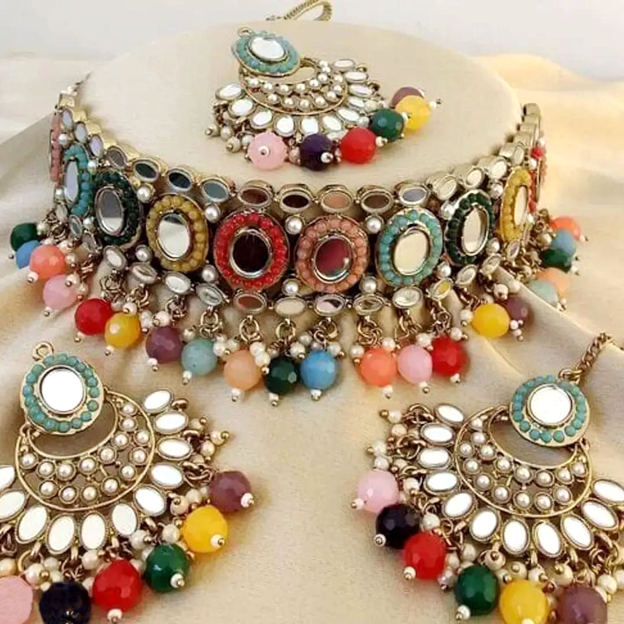 Multicolour on sale necklace set