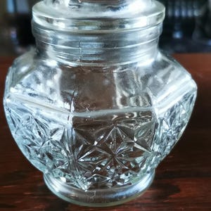 Cut glass vintage apothecary jar, collectable octagonal shape, snowflake cut, storage jar, kitchen decor, pickle jar, sugar jar